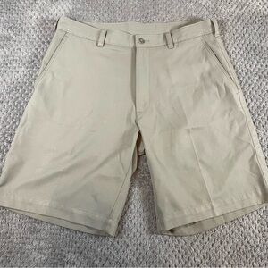 PGA Tour Men Shorts Gray Size 34 Flat Front 10 Inch Inseam Polyester Golf Casual